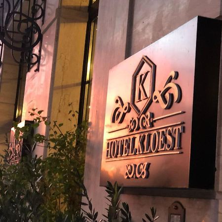 Hotel Kloest Дуррес Экстерьер фото