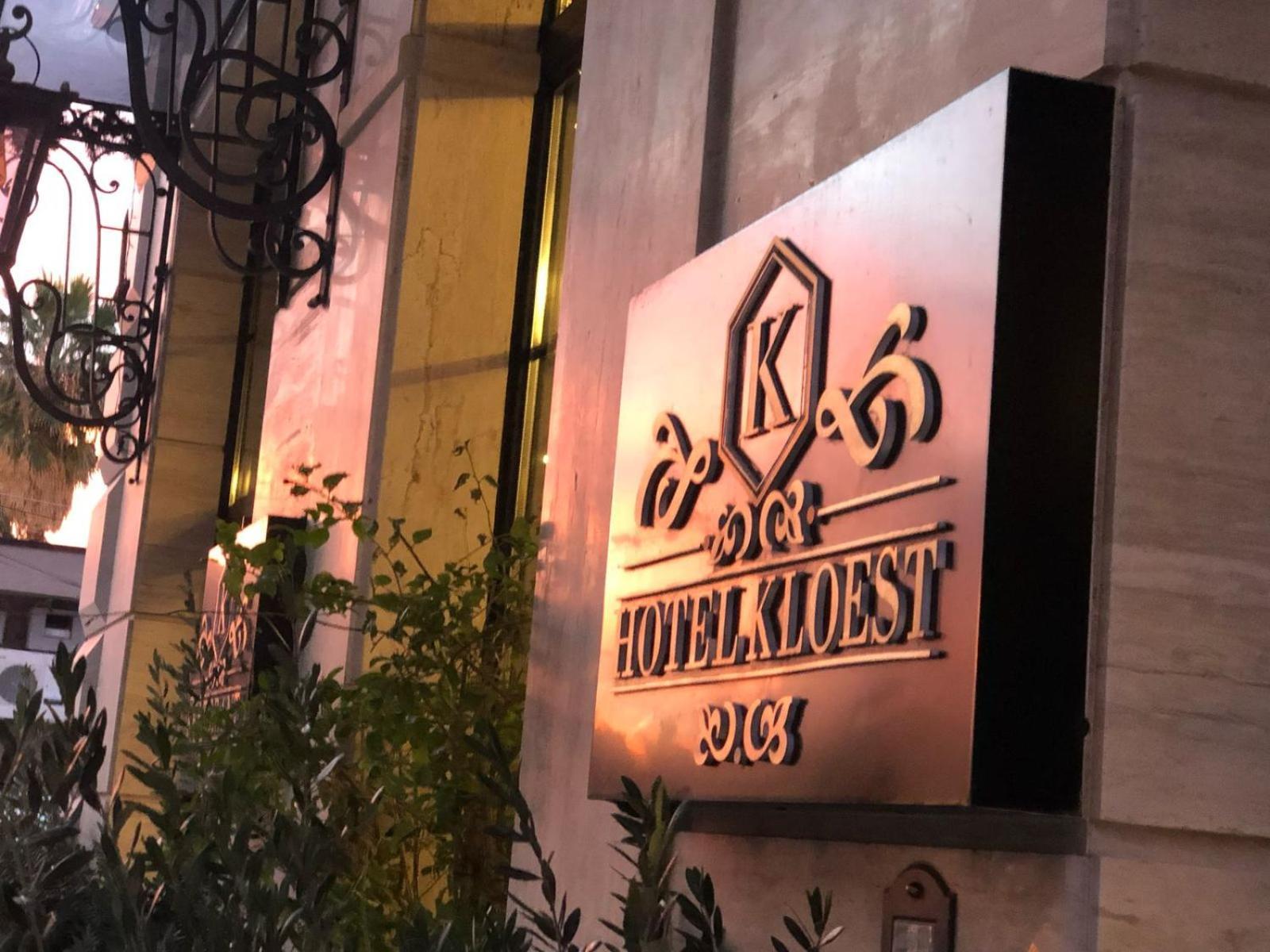Hotel Kloest Дуррес Экстерьер фото