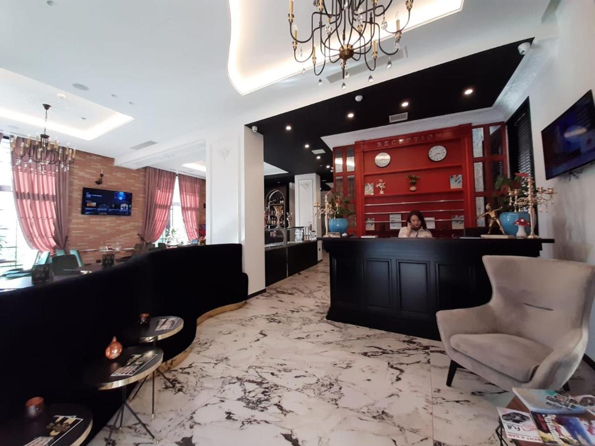 Hotel Kloest Дуррес Экстерьер фото