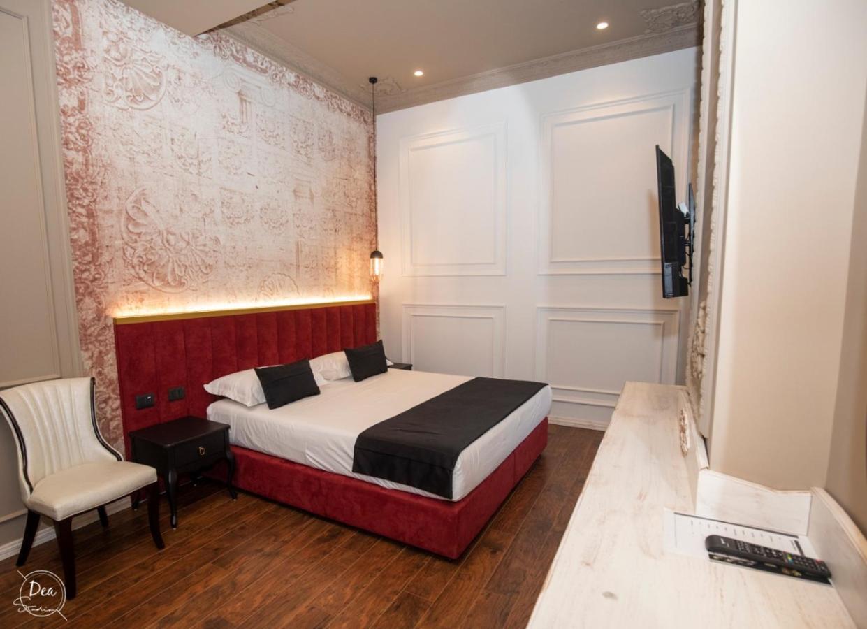 Hotel Kloest Дуррес Экстерьер фото