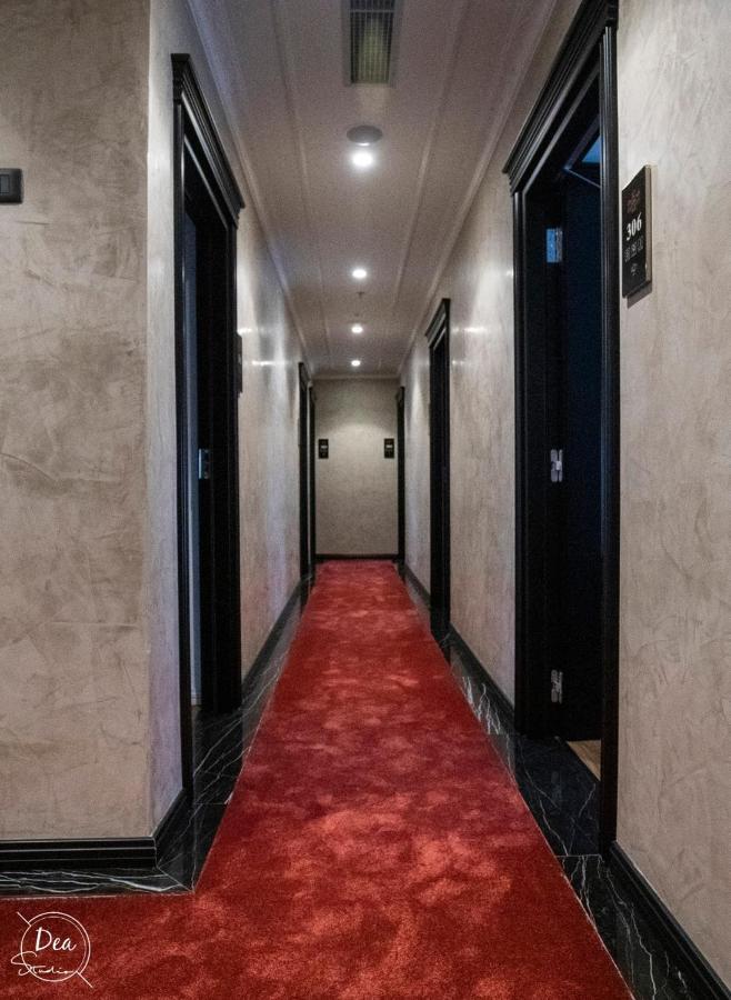 Hotel Kloest Дуррес Экстерьер фото